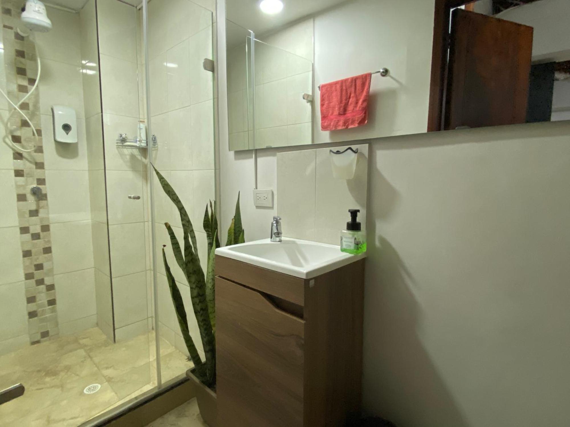 Apartarstudio Muy Bien Ubicado, Cercano A Todo!! Cali Bagian luar foto